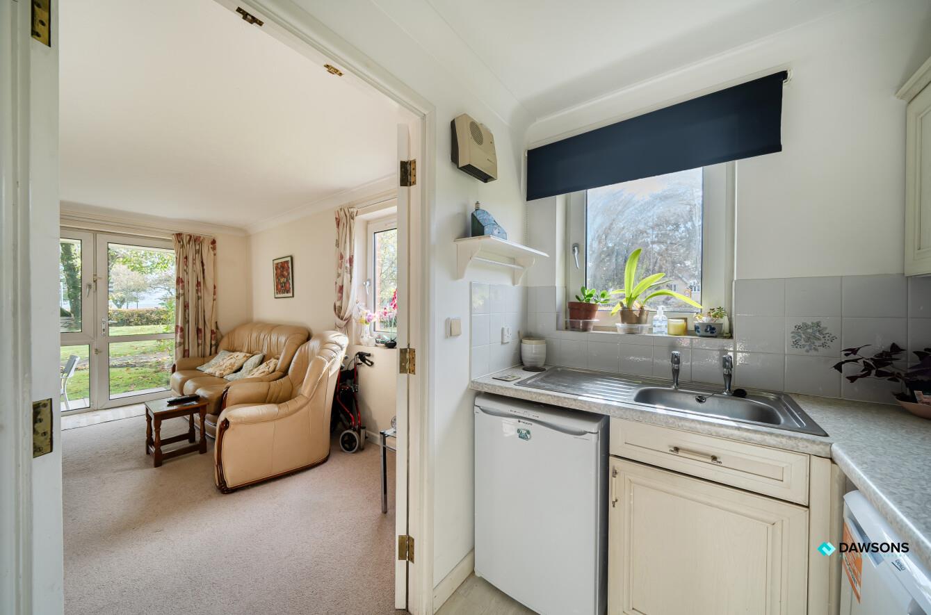 Mumbles Bay Court, Blackpill, Swansea, SA3 5BS